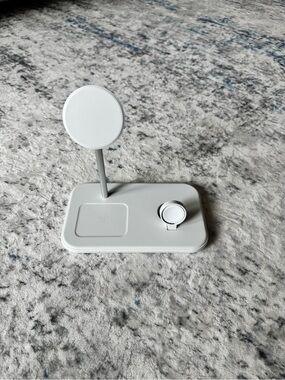 Wireless 3-in-1 Charging Stand - White